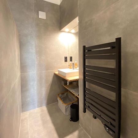 Grand confort au cœur de Nîmes Extérieur photo
